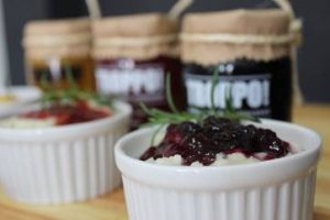 Risoto de 2 queijos com geléias da Troppo! Artesanal